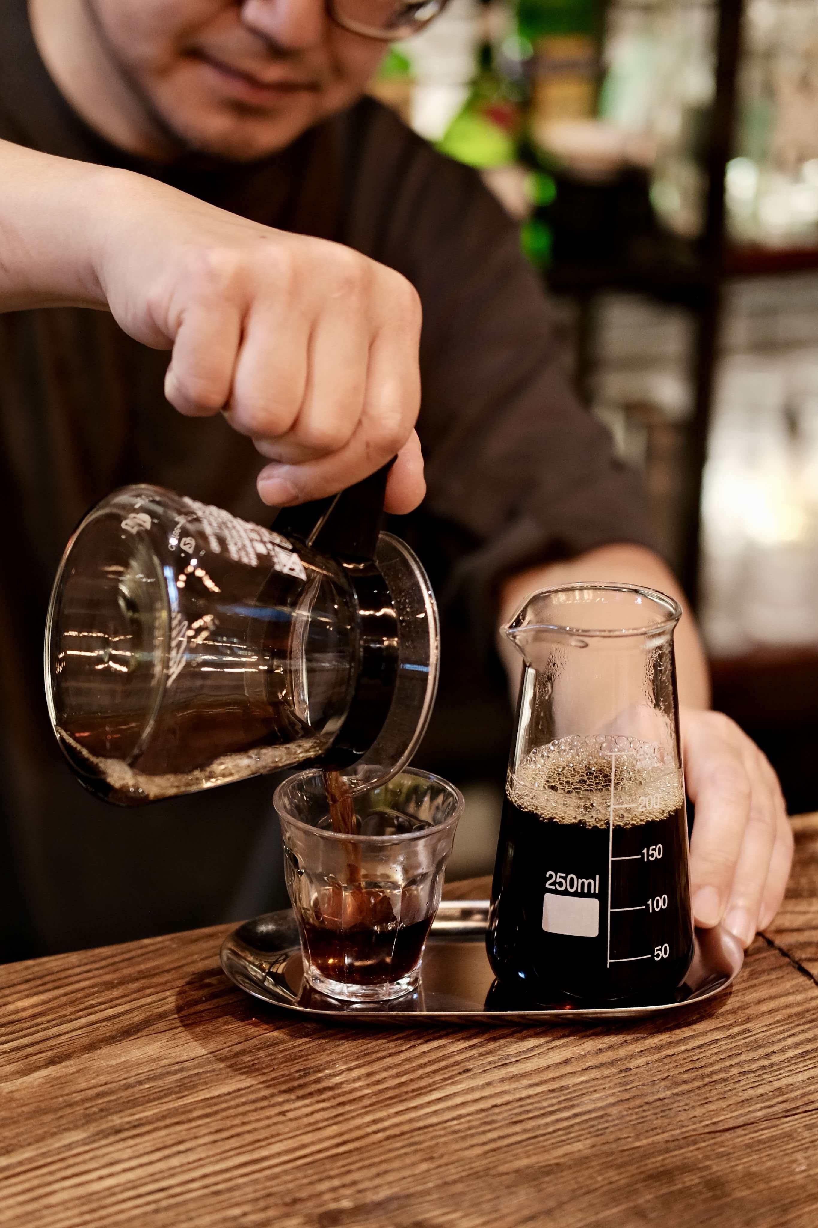 Pour over Espresso bar and coffee equipment at Blackmoon Beijing